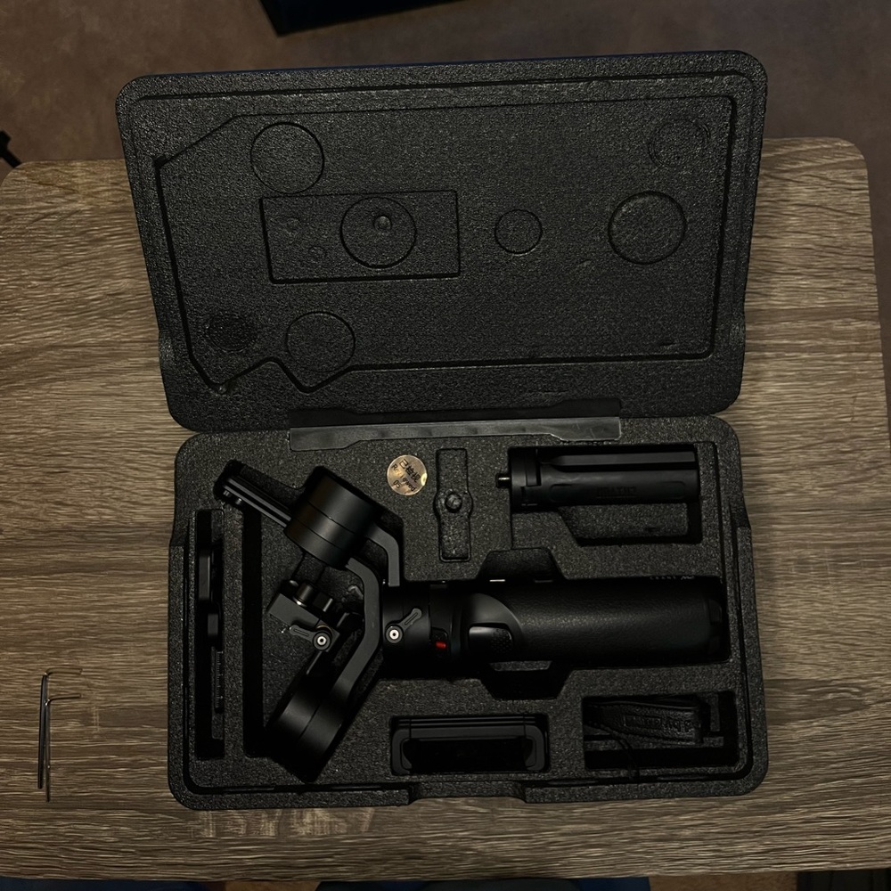 ZHIYUN Crane M2 (Compatible with Phone as well)